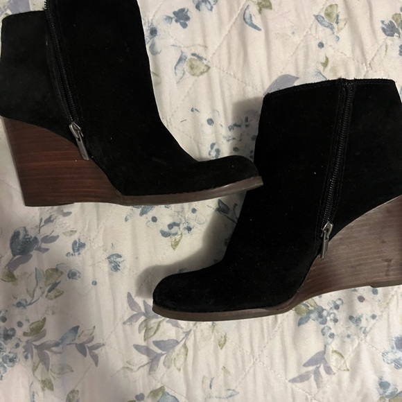 Booties - Picture 2 of 4